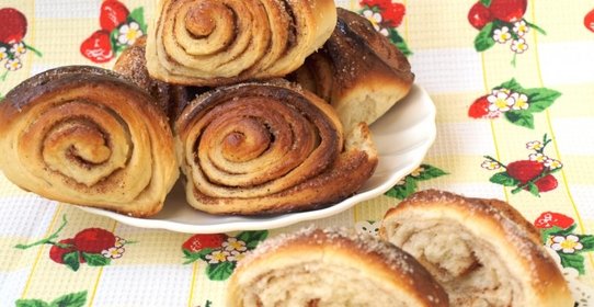 Булочки с корицей