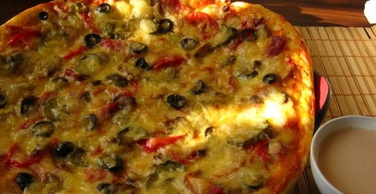 Пицца А-ля солянка