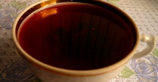 Компот из черноплодной рябины с яблоком и мятой