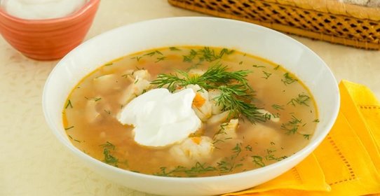 Уха из судака с помидорами