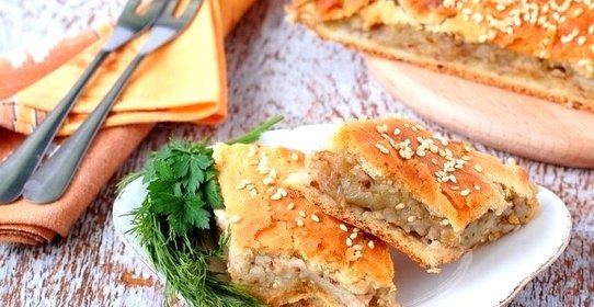 Постный пирог с картофелем и гречкой