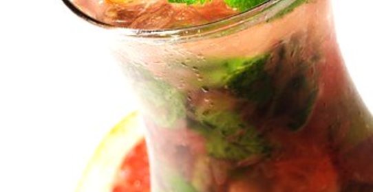 Грейпфрутово-мятный мохито