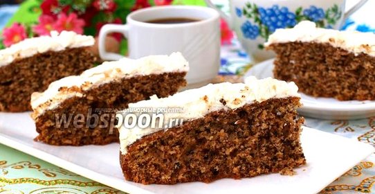 Ореховый пирог с безе