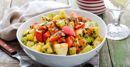 Овощное рагу с картошкой и кабачками