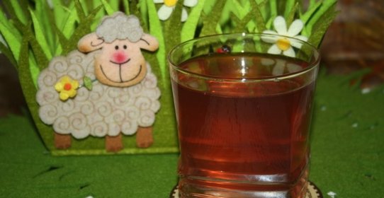 Нектариновый компот с черешней, клубникой и апельсином