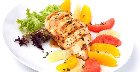 Куриные грудки в лимонном маринаде с орегано на гриле