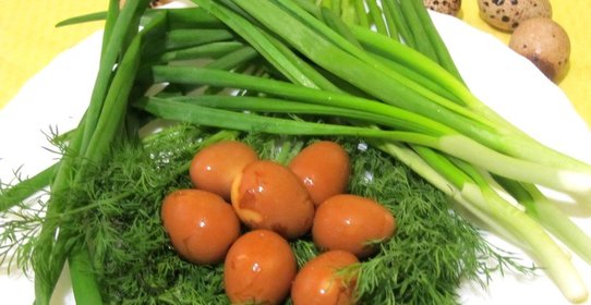 Маринованные перепелиные яйца