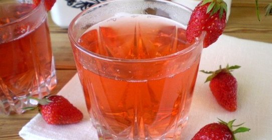 Клубничный компот