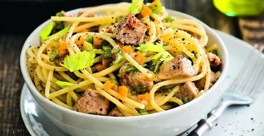 Паста с окороком