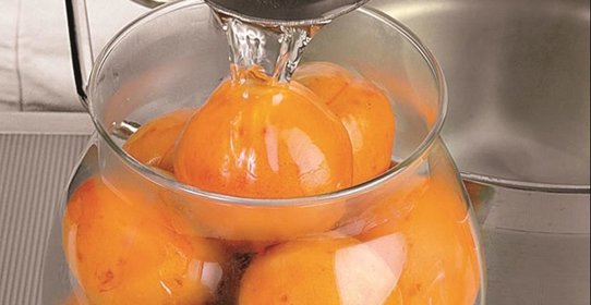 Компот из абрикосов
