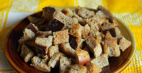 Ароматные ржаные сухарики