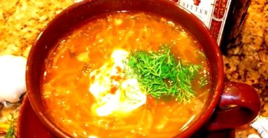 Щи с кислой капустой и мясом