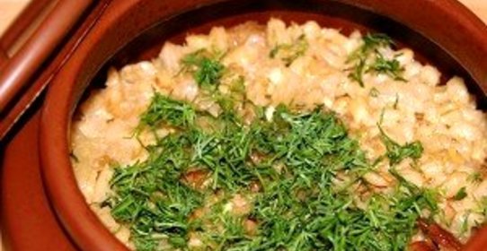 Каша с мясом в горшочке