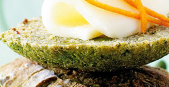 Булочки из гречневой муки со шпинатом