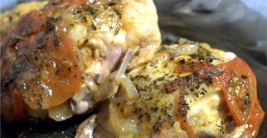 Курица с помидорами в мультиварке