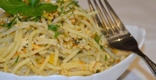 Спагетти с куриным фаршем