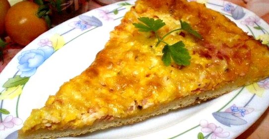 Пицца домашняя с двумя видами сыра