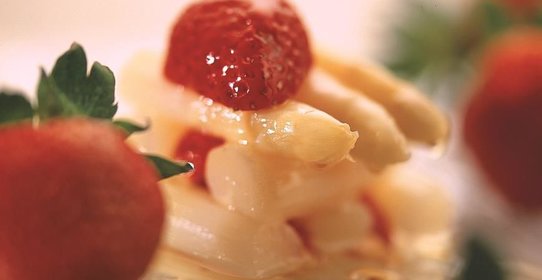 Спаржа в карамели