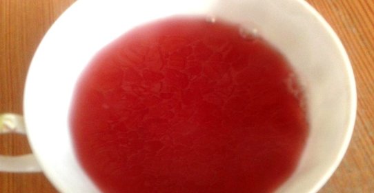 Компот детский из смородины и клубники