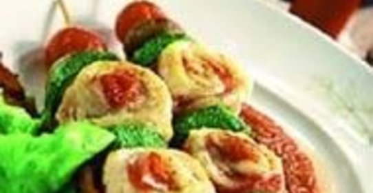 Судак в беконе