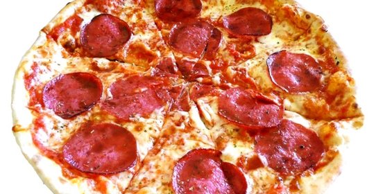 Пицца в духовке с колбасой