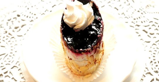 Йогуртовые пирожные