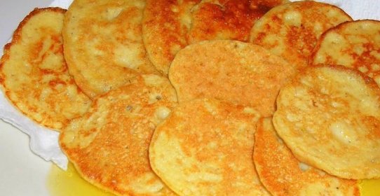 Оладьи из овсяных хлопьев диетические