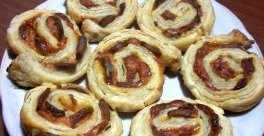 Пицца в виде рулета