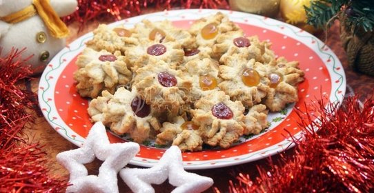 Новогоднее ореховое курабье