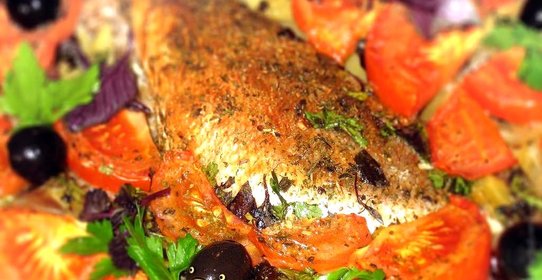 Морской окунь запеченный