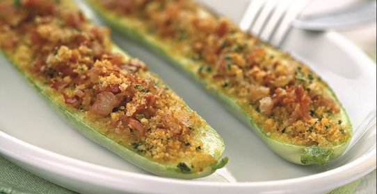 Кабачки, запеченные с сухариками