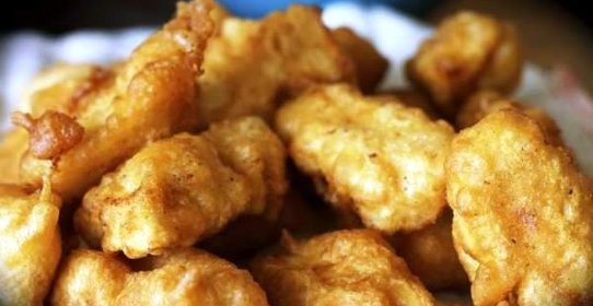 Рыба в кляре на сковороде