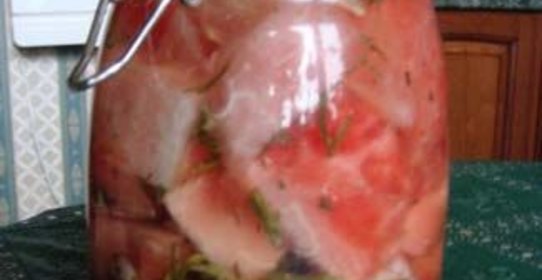 Малосольный арбуз