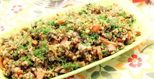 Пикантный цыпленок с сырным соусом