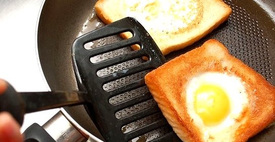 Яичница в хлебе