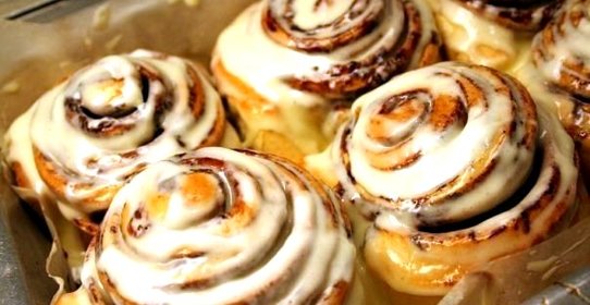Булочка «Cinnabon»