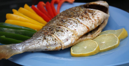 Дорада с розмарином