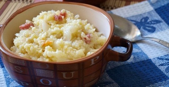 Пшенная каша с квашеной капустой