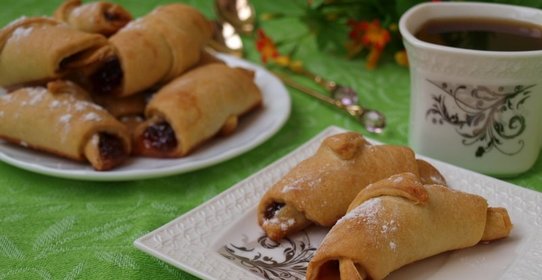 Рогалики с вареньем