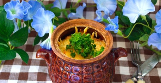 Рагу в горшочках с мясом