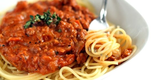 Паста под соусом Болоньезе
