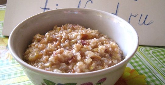 Каша из хлопьев 5 злаков с финиками