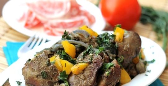 Печень с овощами