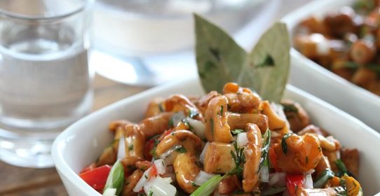 Маринованные грибы