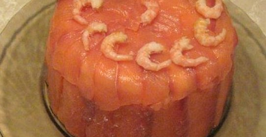 Салат-торт из морепродуктов