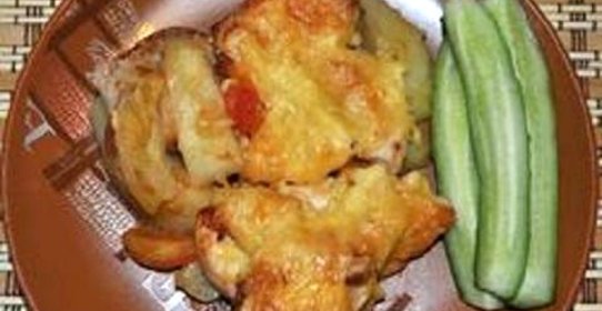 Мясо по-французски с курицей