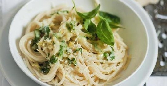 Сливочная лапша с травами