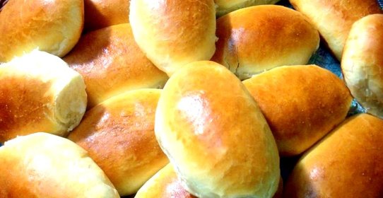 Дрожжевые пирожки с капустой и яйцом