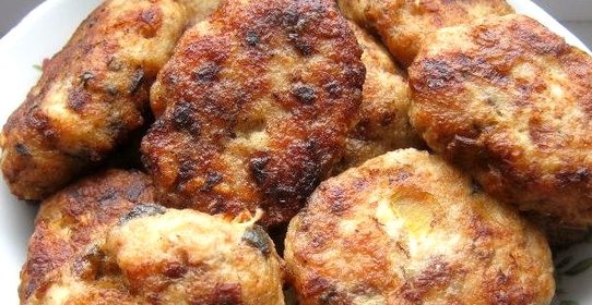 Рыбные котлеты из речной рыбы