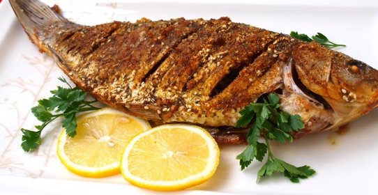 Ароматные караси запечённые в духовке